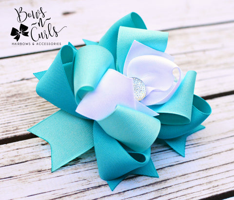 {{ Aqua Ombre' }}