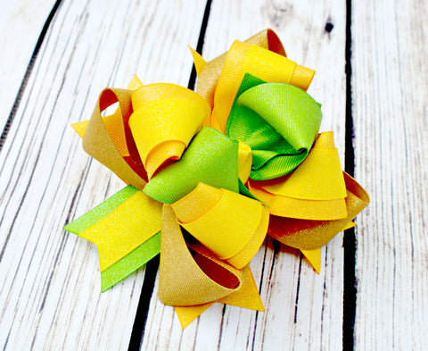 {{ Pineapple Dazzle }}