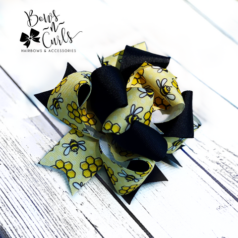 {{ Honey Bee }} NEW
